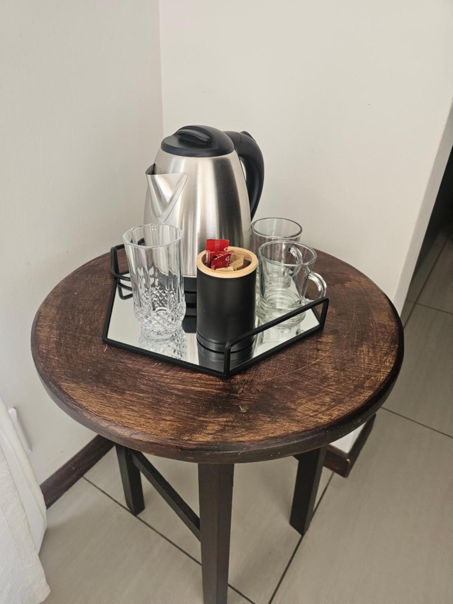 Cora'S Boutique Bed & Breakfast Суакопмунд Екстериор снимка